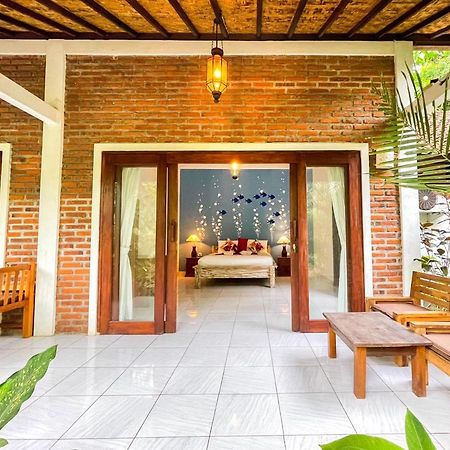 Enak Bungalow Amed Exteriér fotografie